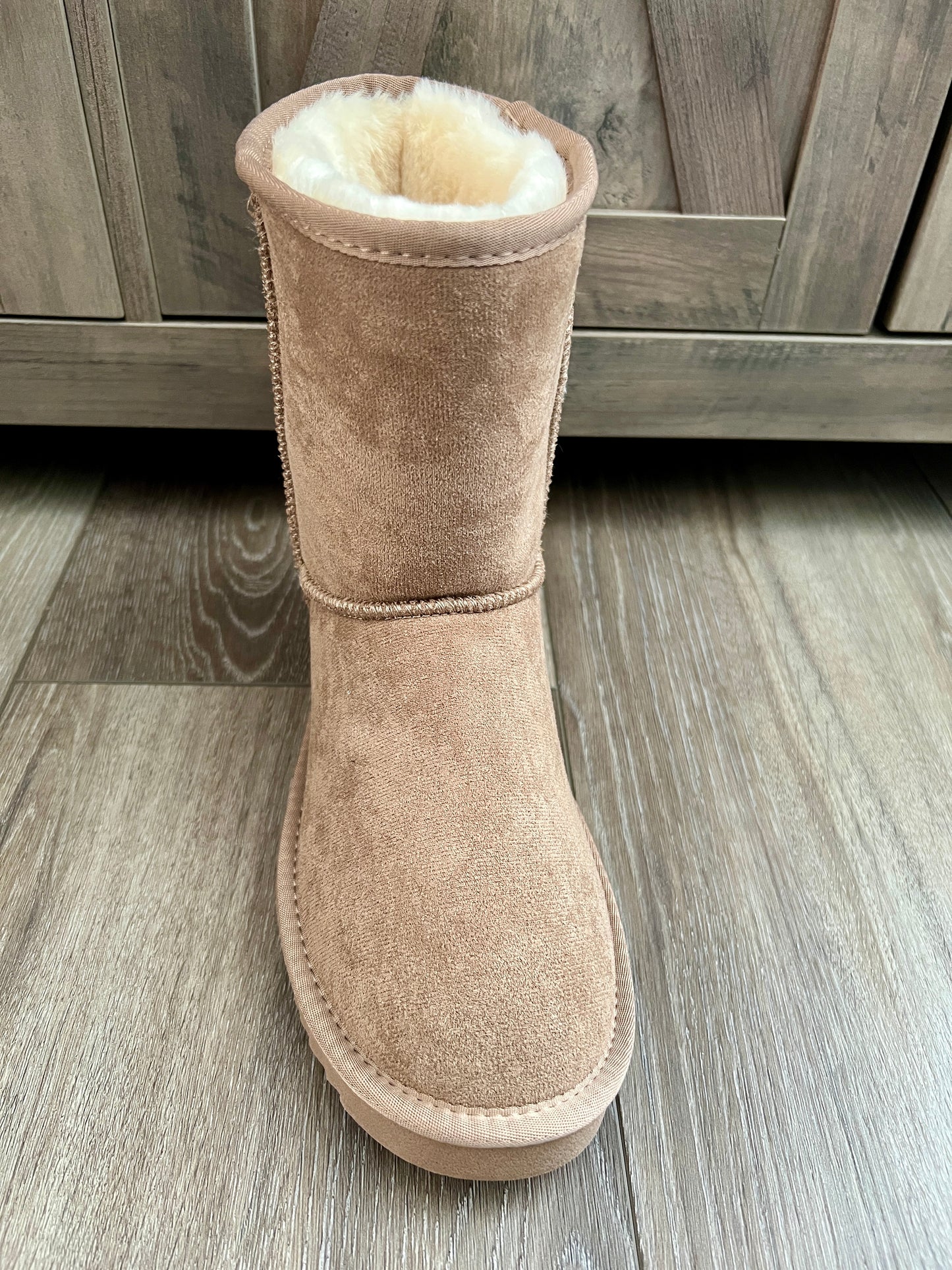 Mid-Height Fur Boots