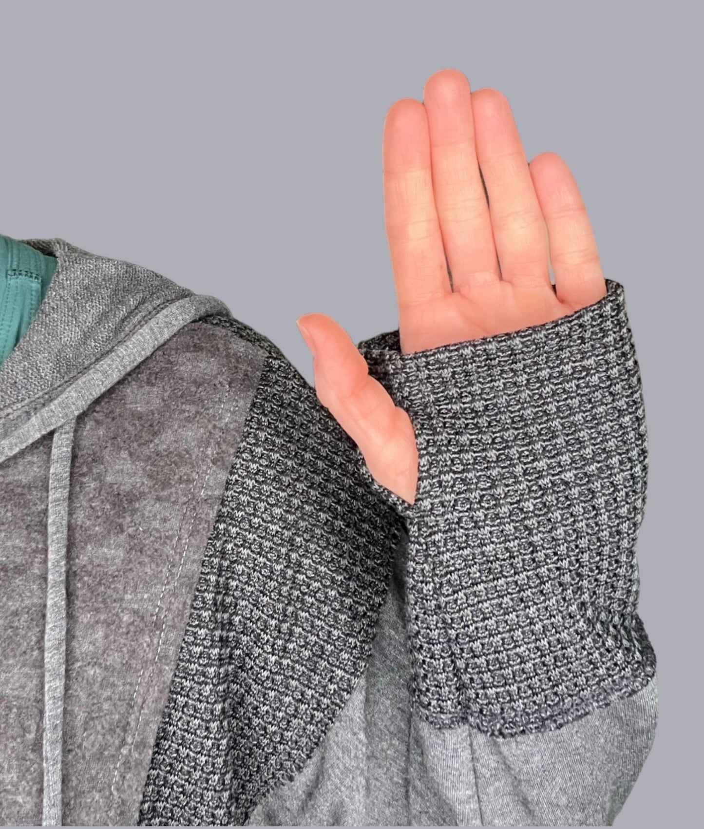 Contrast Pattern Pullover Hoodie