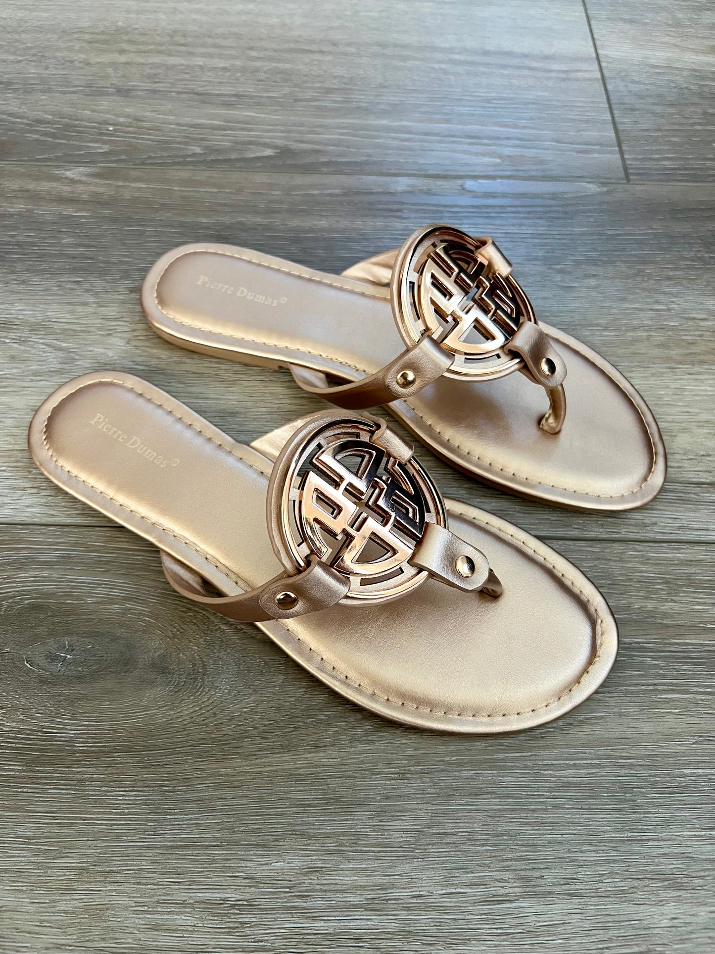 ‘Summertime Strolls’ Flat Sandal