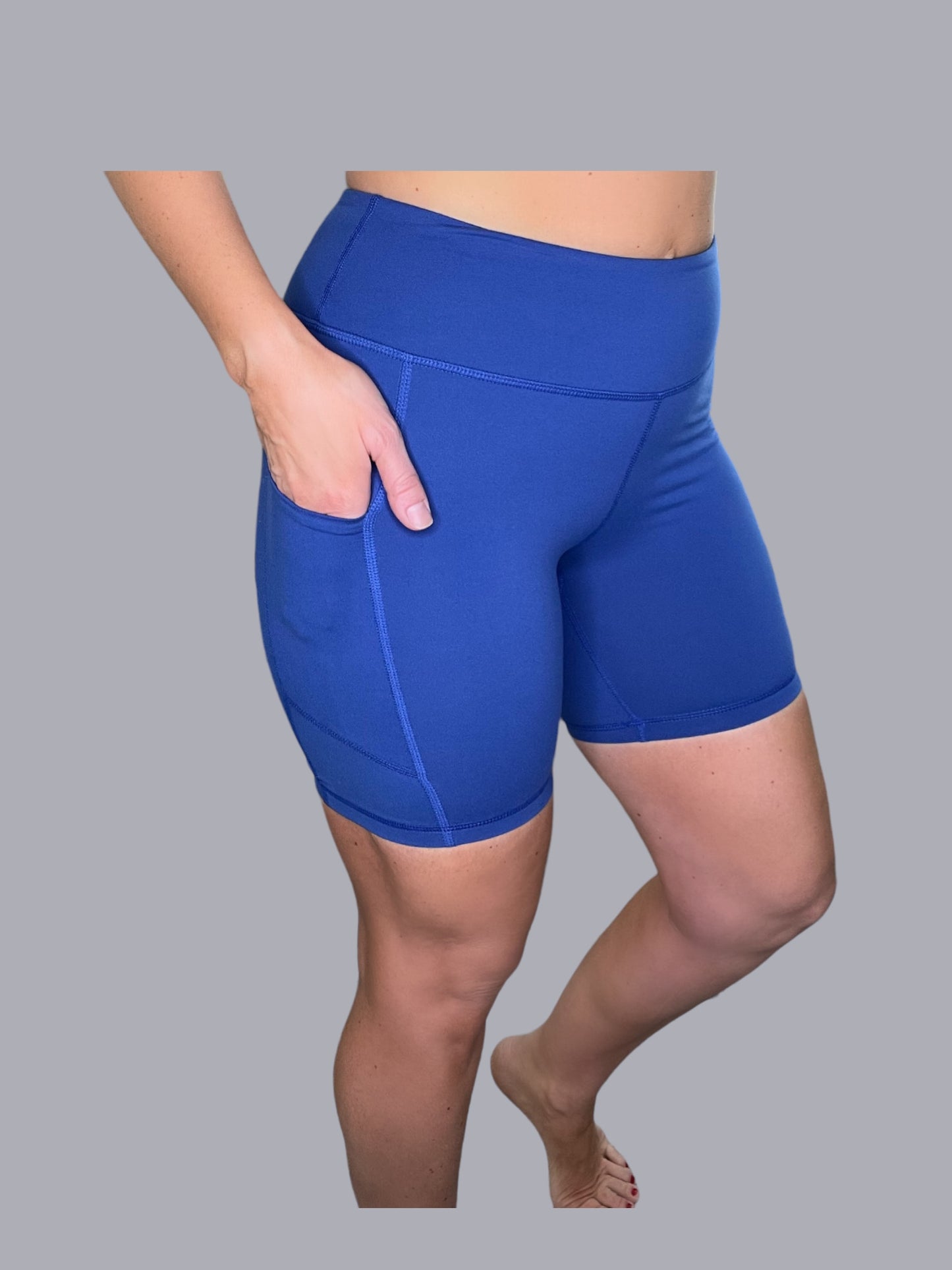 6-inch Biker Shorts w/ Pockets