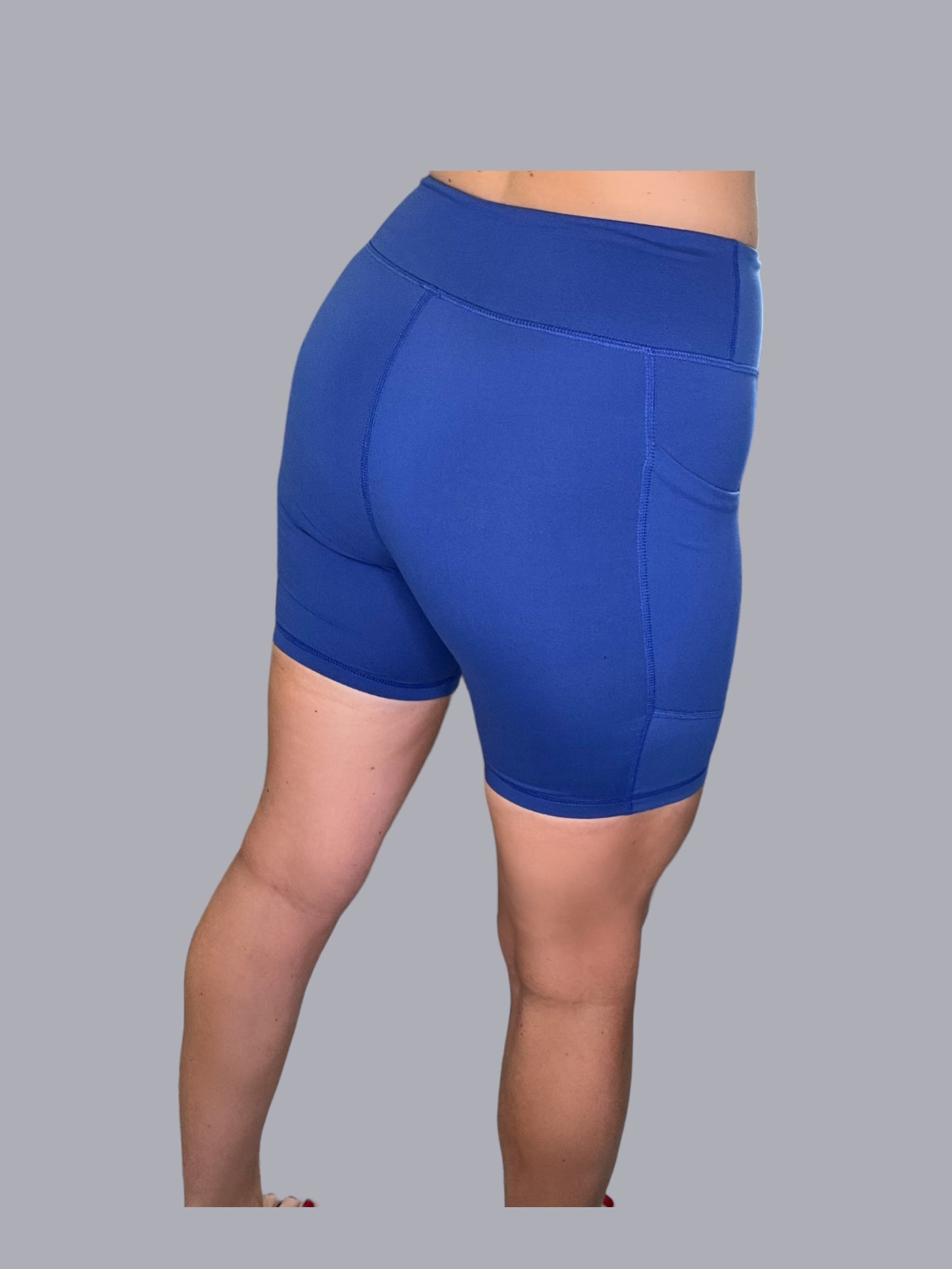 6-inch Biker Shorts w/ Pockets