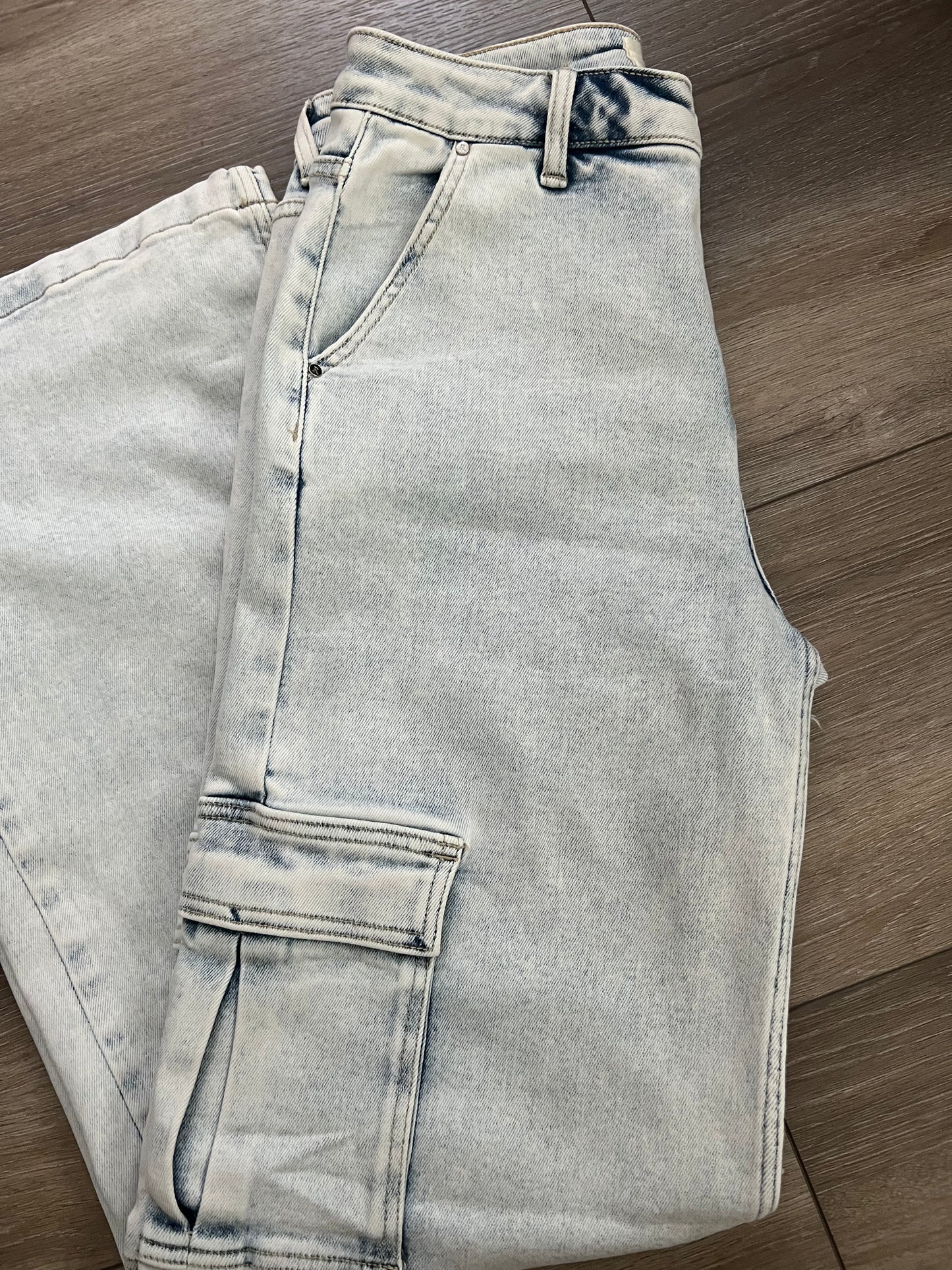 Risen Wide Leg Light Wash Cargo Jeans