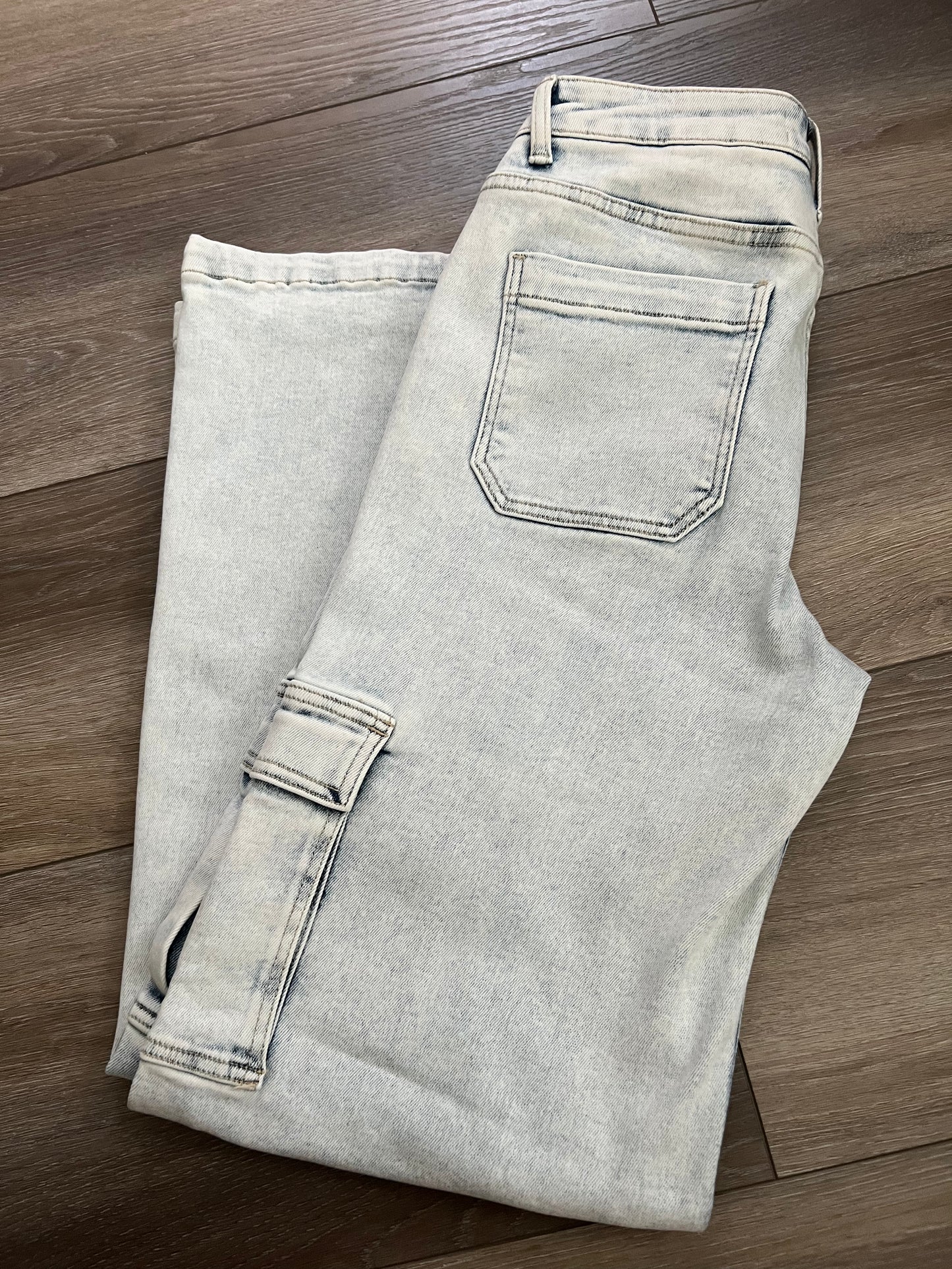 Risen Wide Leg Light Wash Cargo Jeans