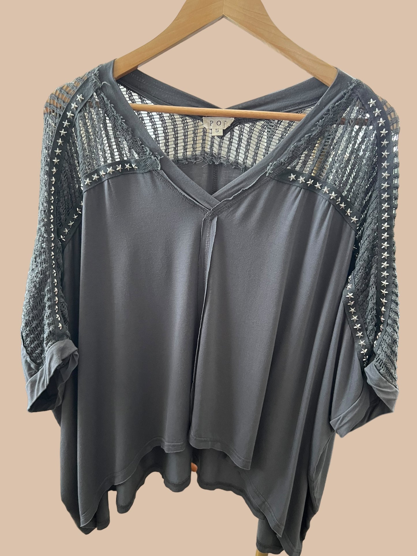 'Star Studded' Flowy Half-Sleeve Top