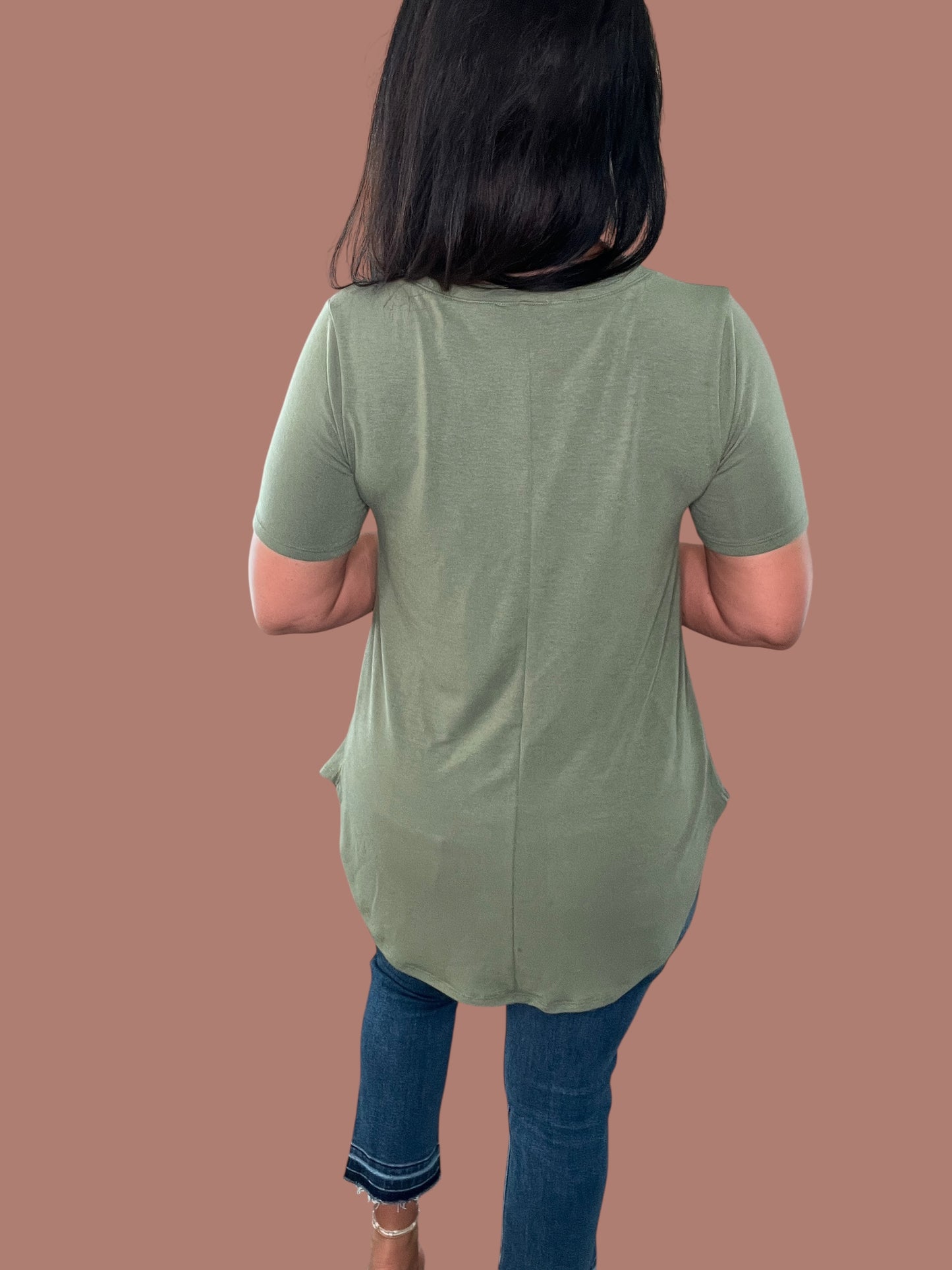 Essential V-Neck Short Sleeve Top