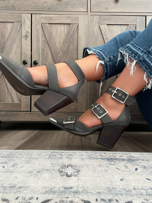 ‘On Point’ Strappy Buckle Heels