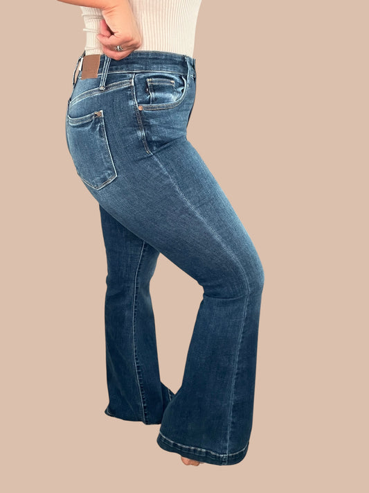 Judy Blue Trouser Hem Flare Jeans