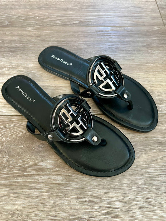 ‘Summertime Strolls’ Flat Sandal