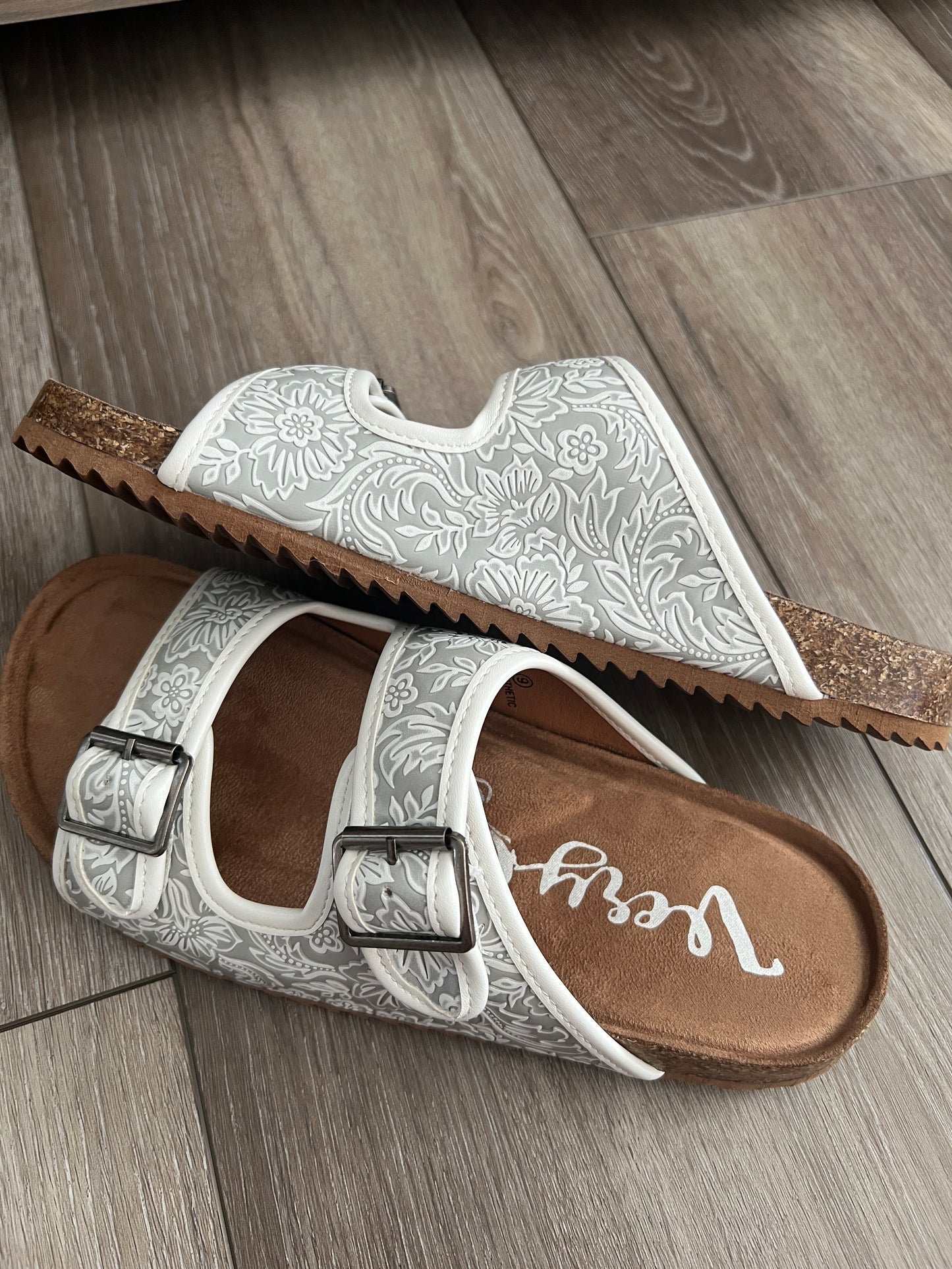 'Walking on Sunshine' Slide Sandals