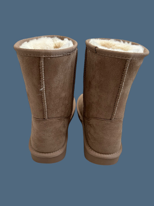 Faux Fur Lined Mid Boots