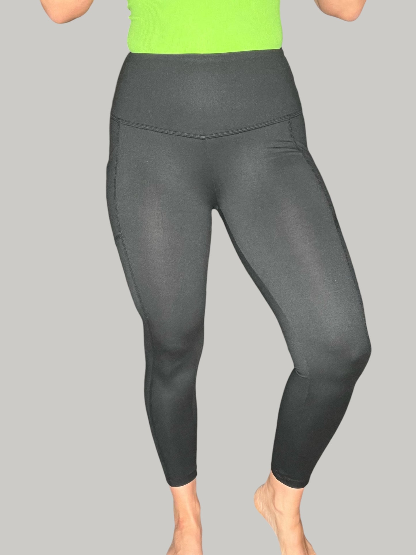 Microfiber High-Rise Leggings w/ Pockets